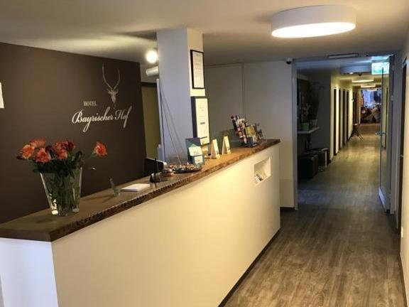 Bayrischer Hof Krefeld Zewnętrze zdjęcie